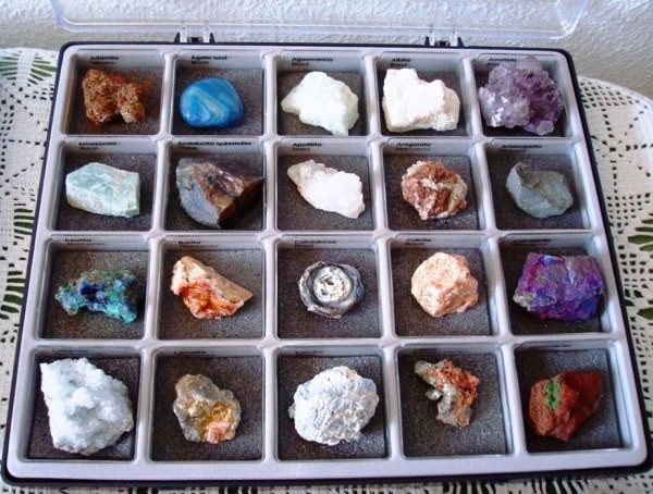 Surtido 6 Minerales en caja de colección - TierraDeGemas 